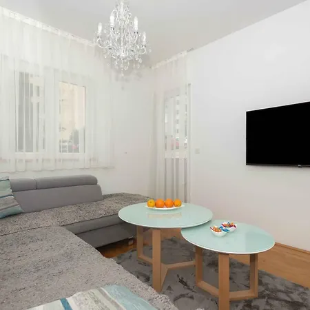 Apartament Ramljak *